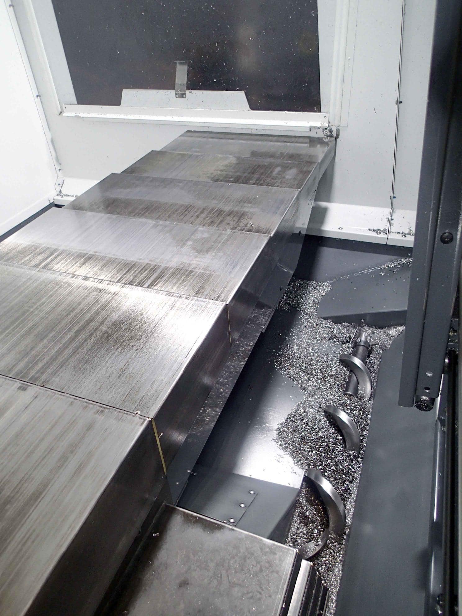 Haas VF-4SS VMC