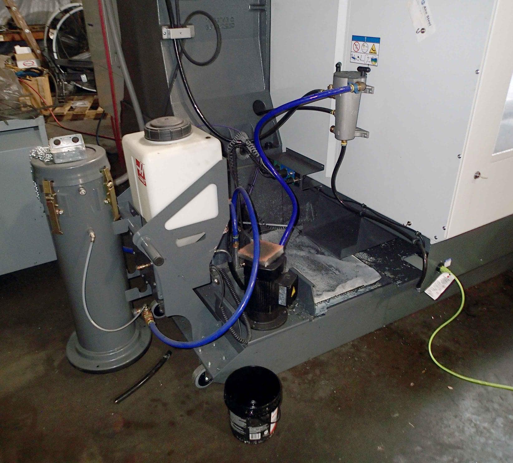 Haas VF-4SS VMC