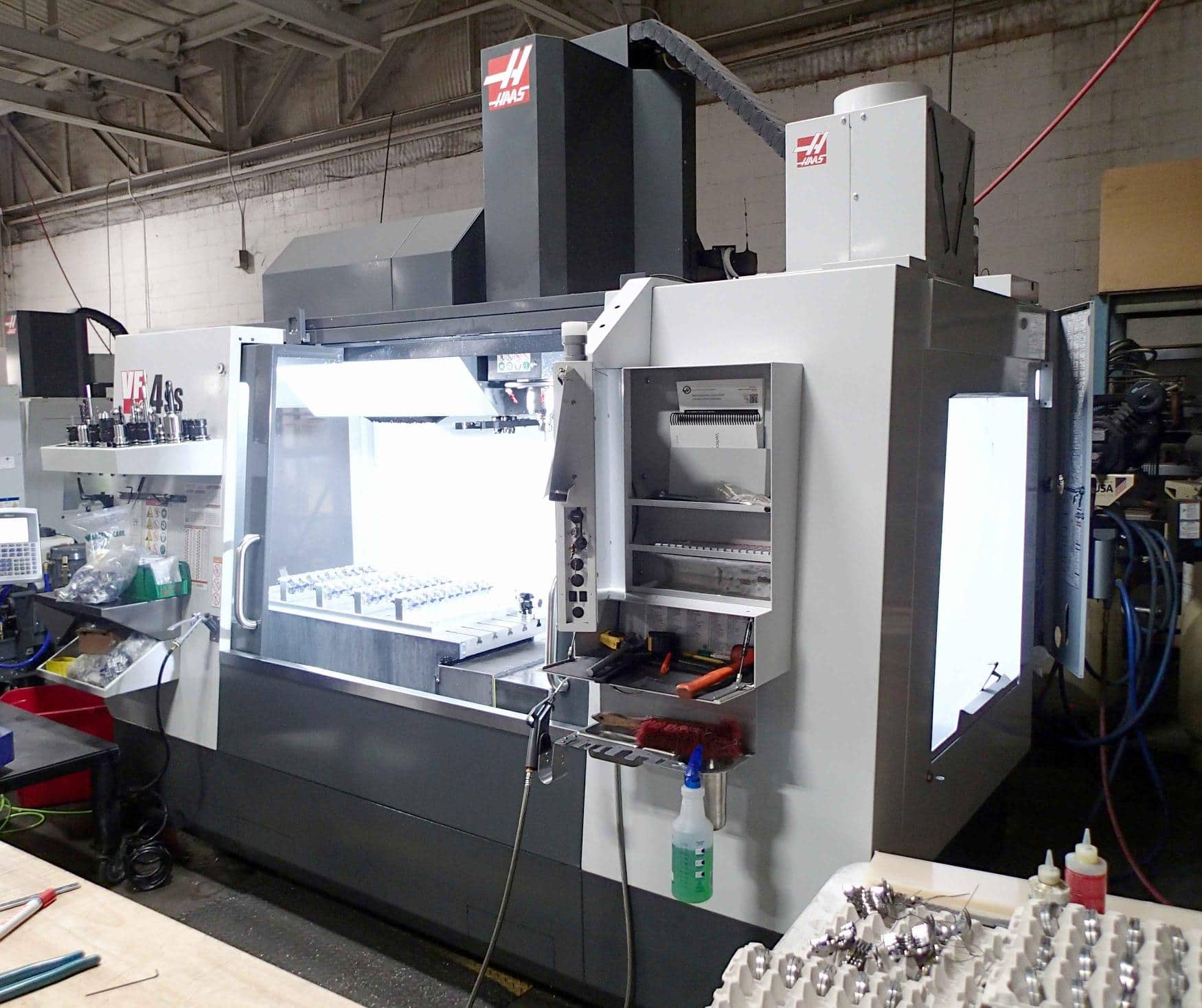 Haas VF-4SS VMC