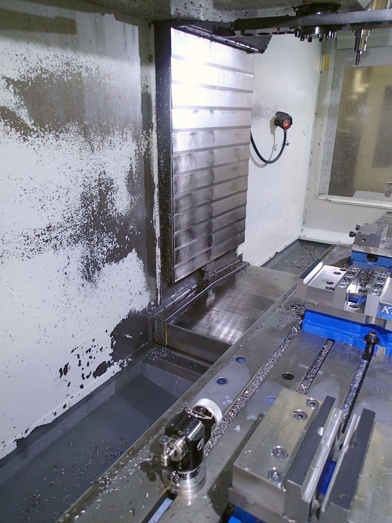 Haas VF-4SS 5-Axis VMC