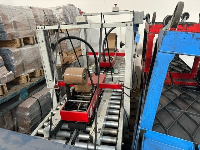 RS22 Semi-Automatic Random Tape Carton Sealer