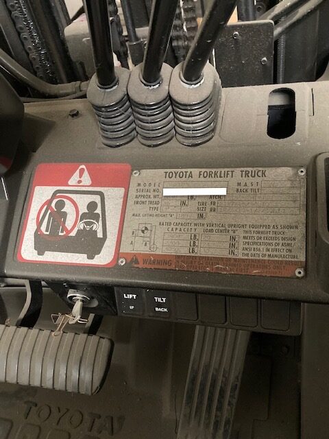 4,900 lbs. Toyota High-Capacity Adjustable Forklift