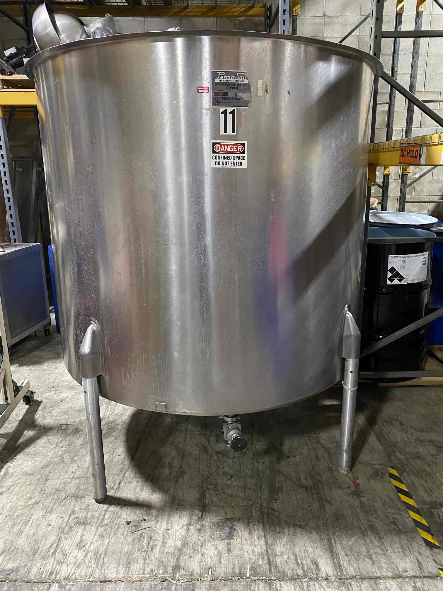 650 Gallon Perma-San OVS Stainless Steel Tank