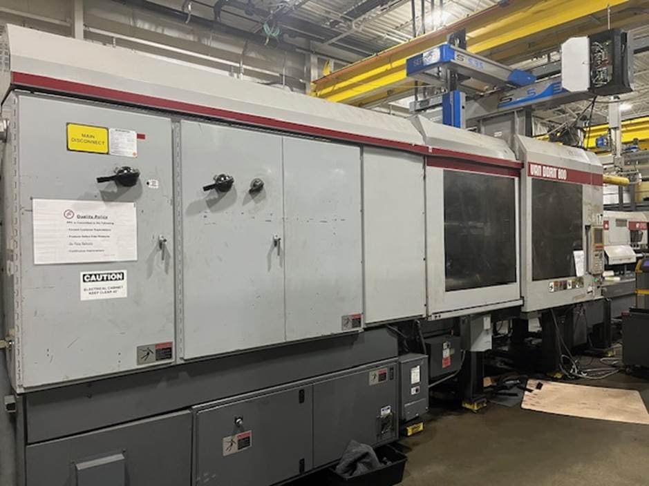 730 Ton 59.2oz Capacity Van Dorn 730HP2600-0025 Injection Molding Machine