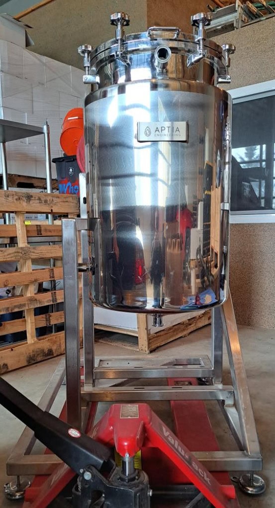 35 Gallon Aptia Engineering Stainless Steel Jacketed Vacuum Reactor Vessel