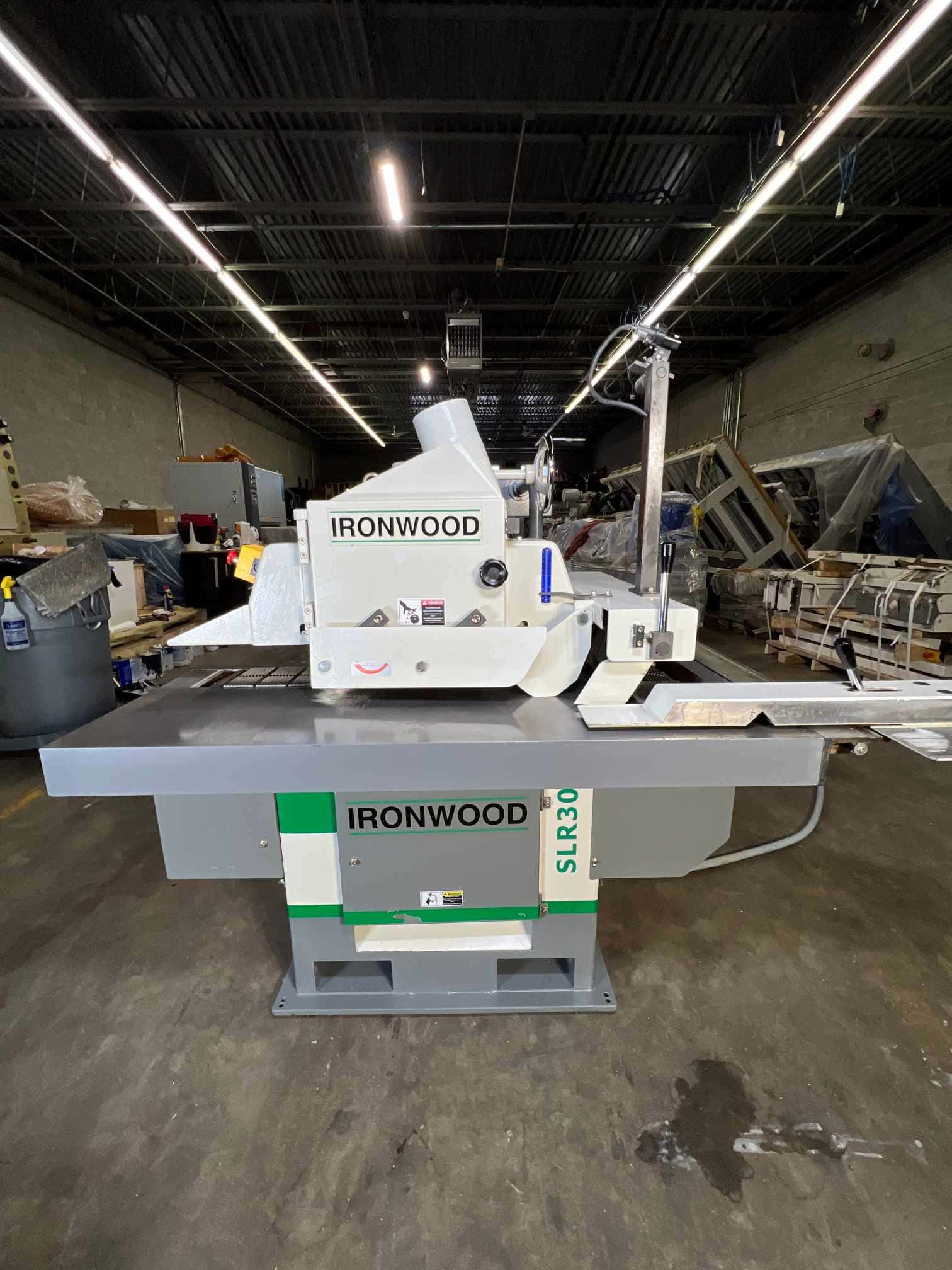 Ironwood SLR-305 Straight Line Rip Saw