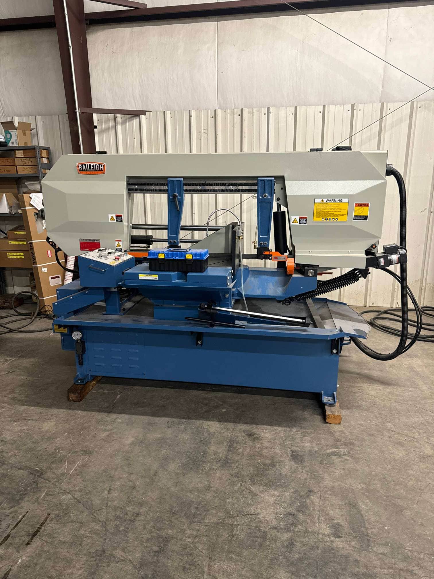 18" x 24" Baileigh BS-24SA-DM Horizontal Band Saw