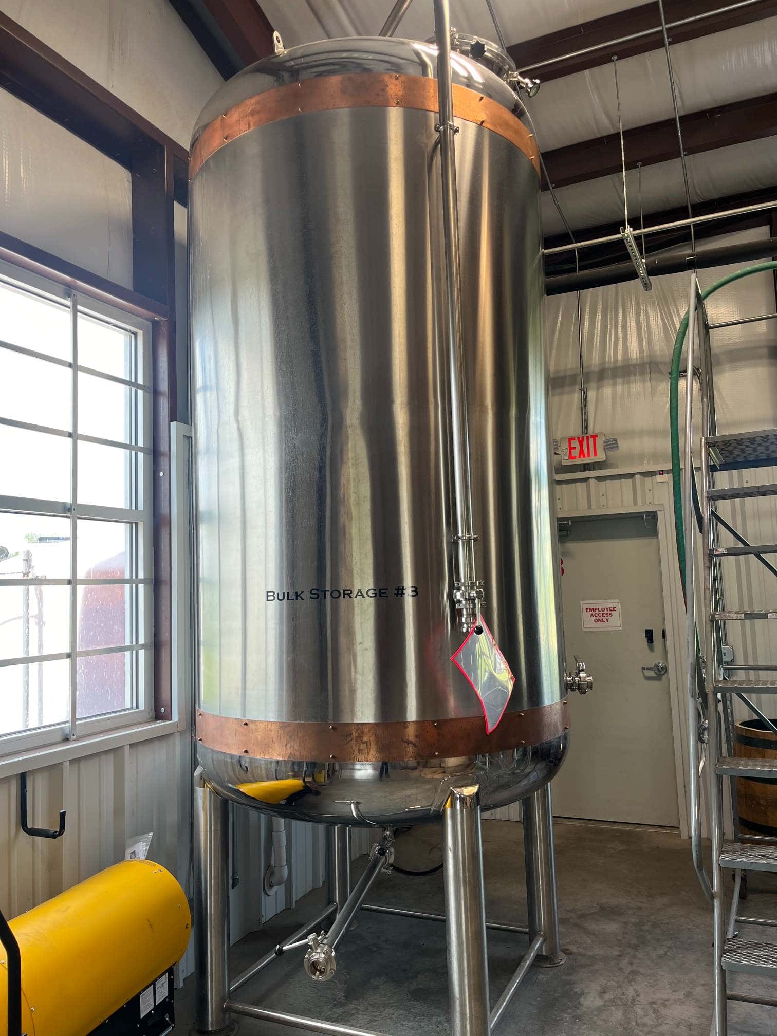 50 BBL Criveller 50 HL BBT Vertical Stainless Steel Tank