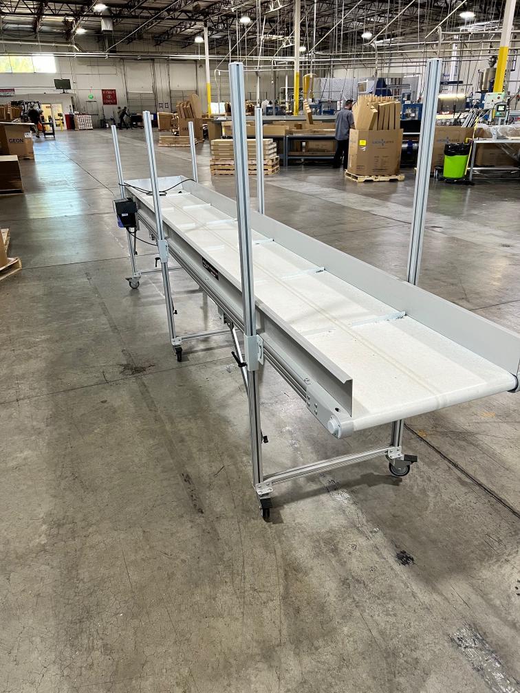 (3) 15' x 2.5' Cleated Belt Incline Conveyor