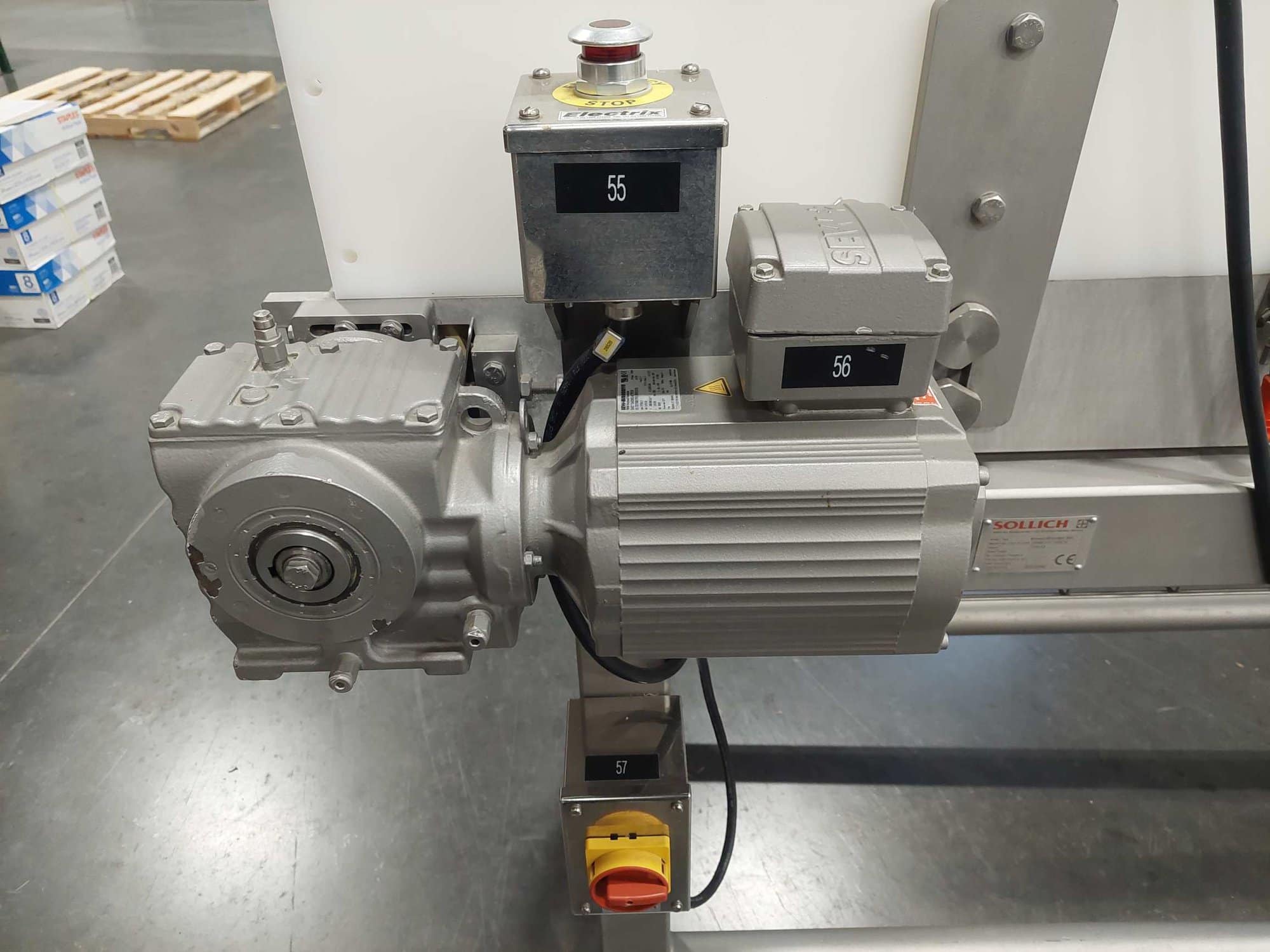 Sollich Massezuhfuhrsystem 600 Kibbler Pre-Breaker Mill