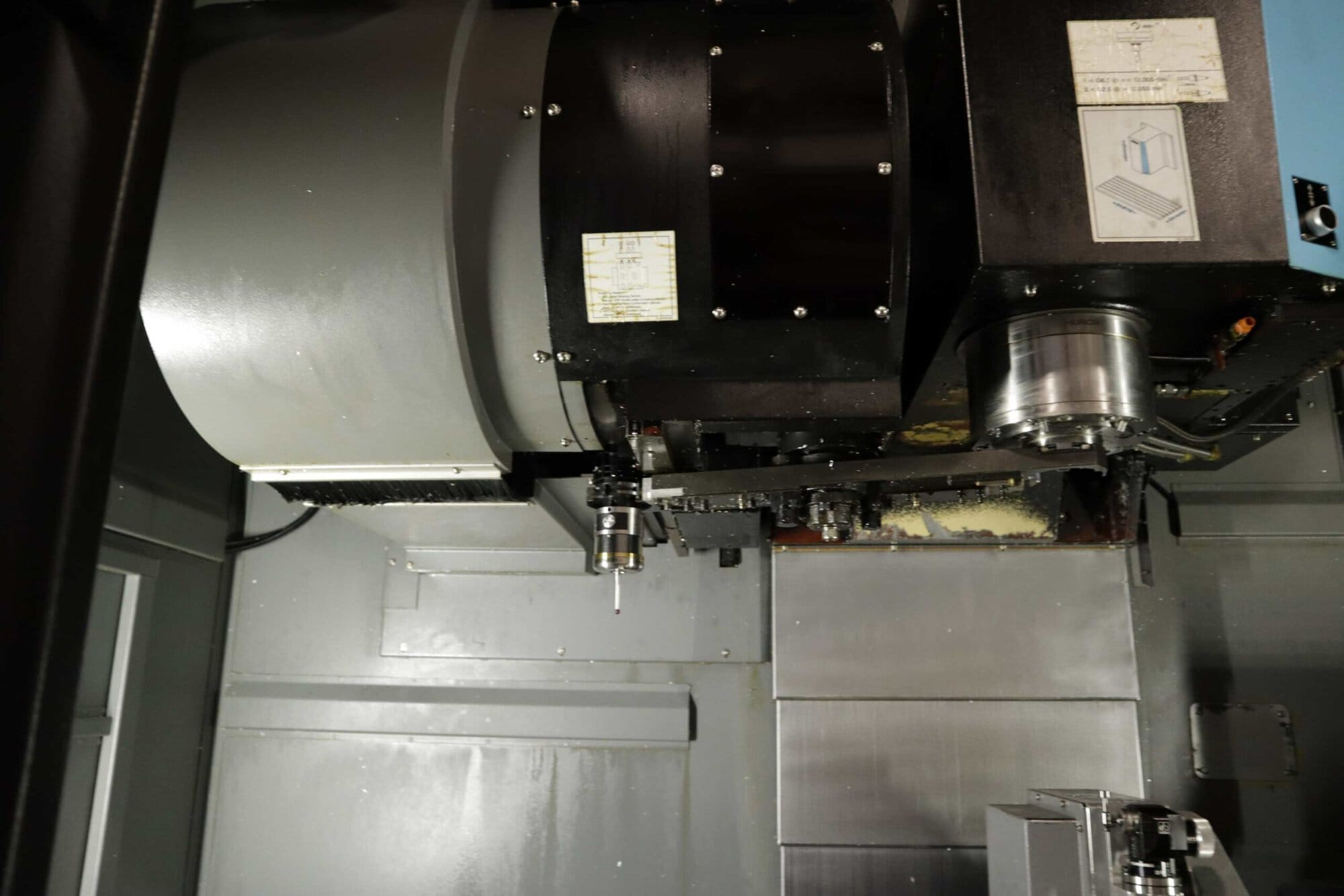 Hurco VMX42Ui 5 Axis Vertical Machine Center
