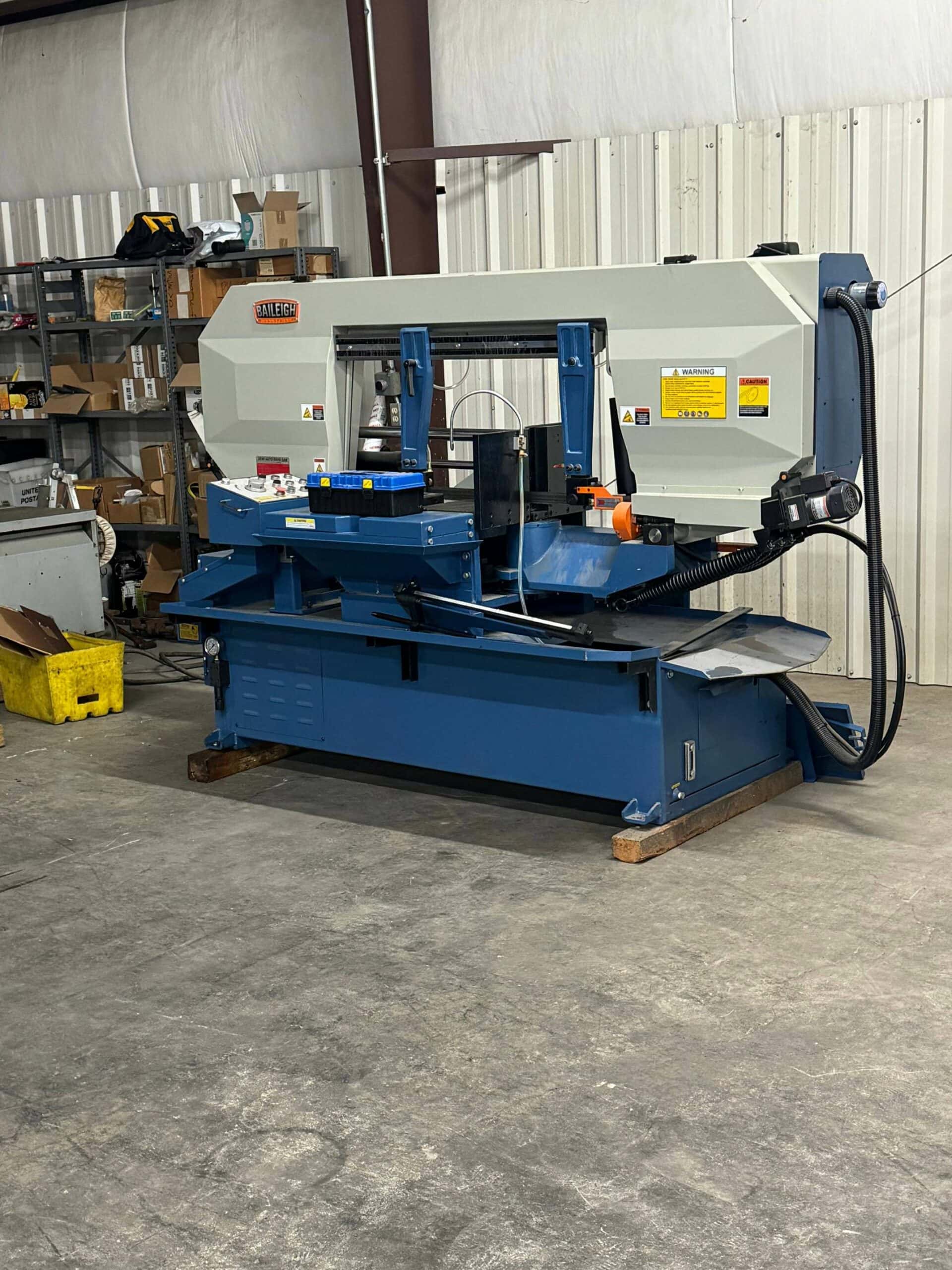 18" x 24" Baileigh BS-24SA-DM Horizontal Band Saw