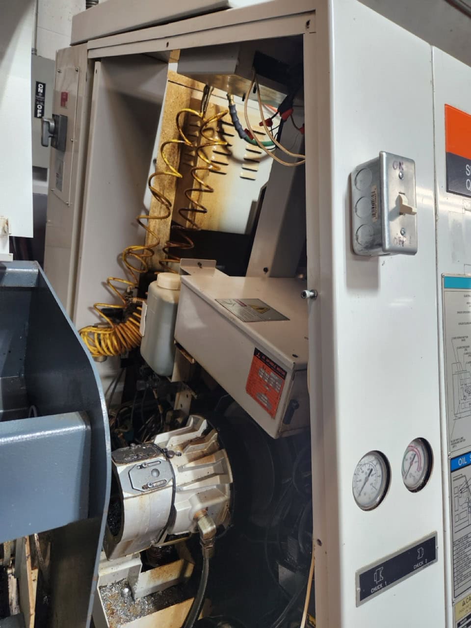 Mazak Super Quick Turn 200MY Multi-Axis CNC Lathe, 1999 - Fusion 640 Control, Y Axis, Live Tooling, Bar Feeder, Parts Catcher - Image 14