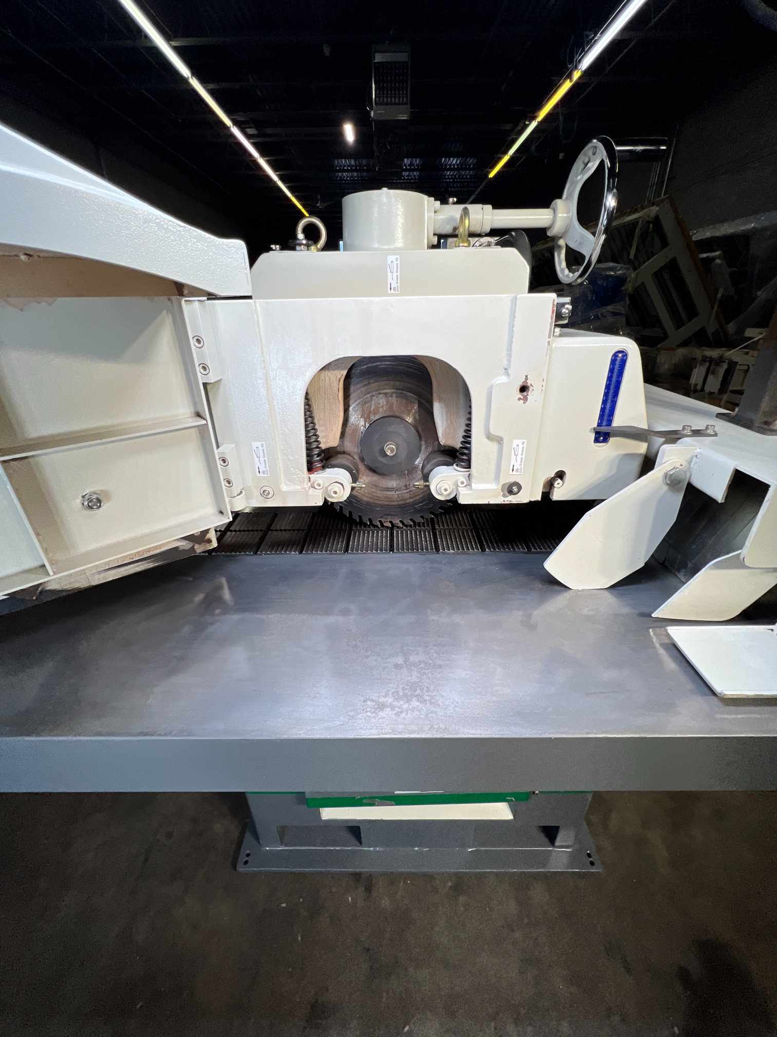 Ironwood SLR-305 Straight Line Rip Saw