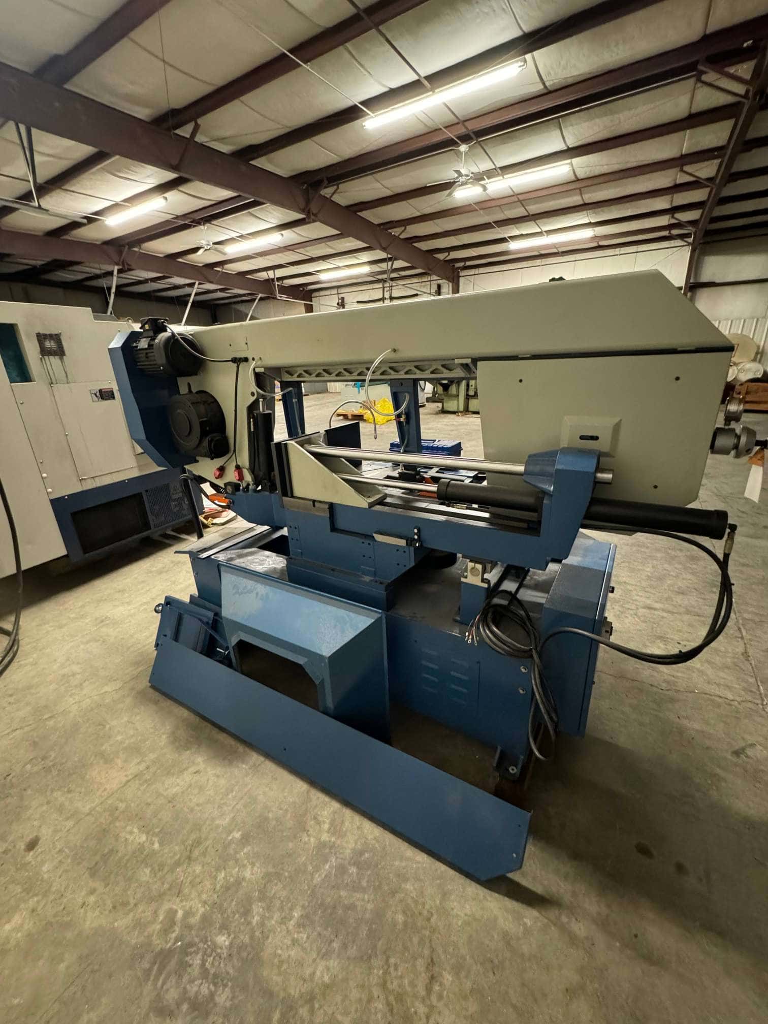 18" x 24" Baileigh BS-24SA-DM Horizontal Band Saw