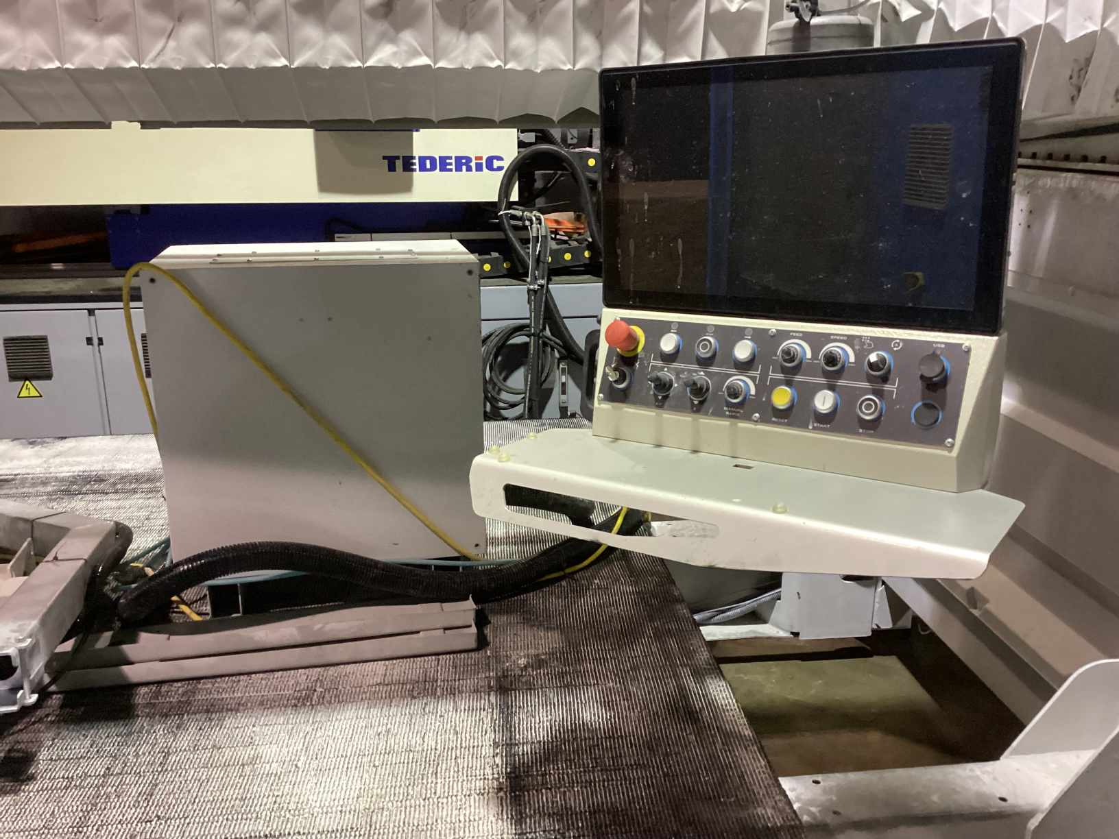 Denver Action Monobloc Bridge Saw Machine