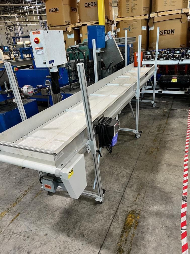 (3) 15' x 2.5' Cleated Belt Incline Conveyor