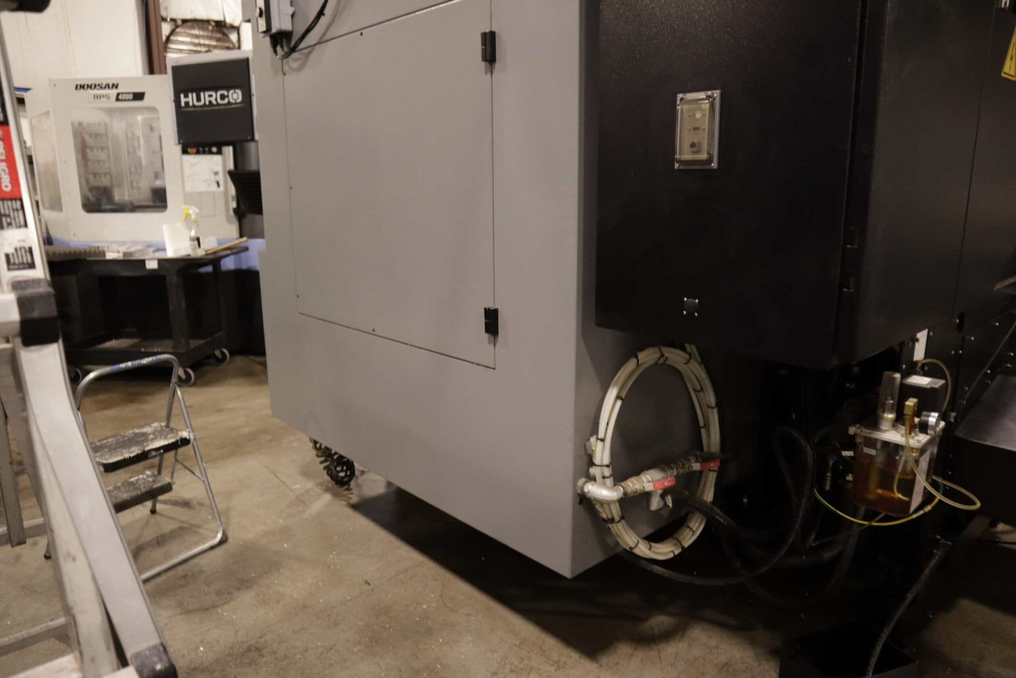 Hurco VMX42Ui 5 Axis Vertical Machine Center