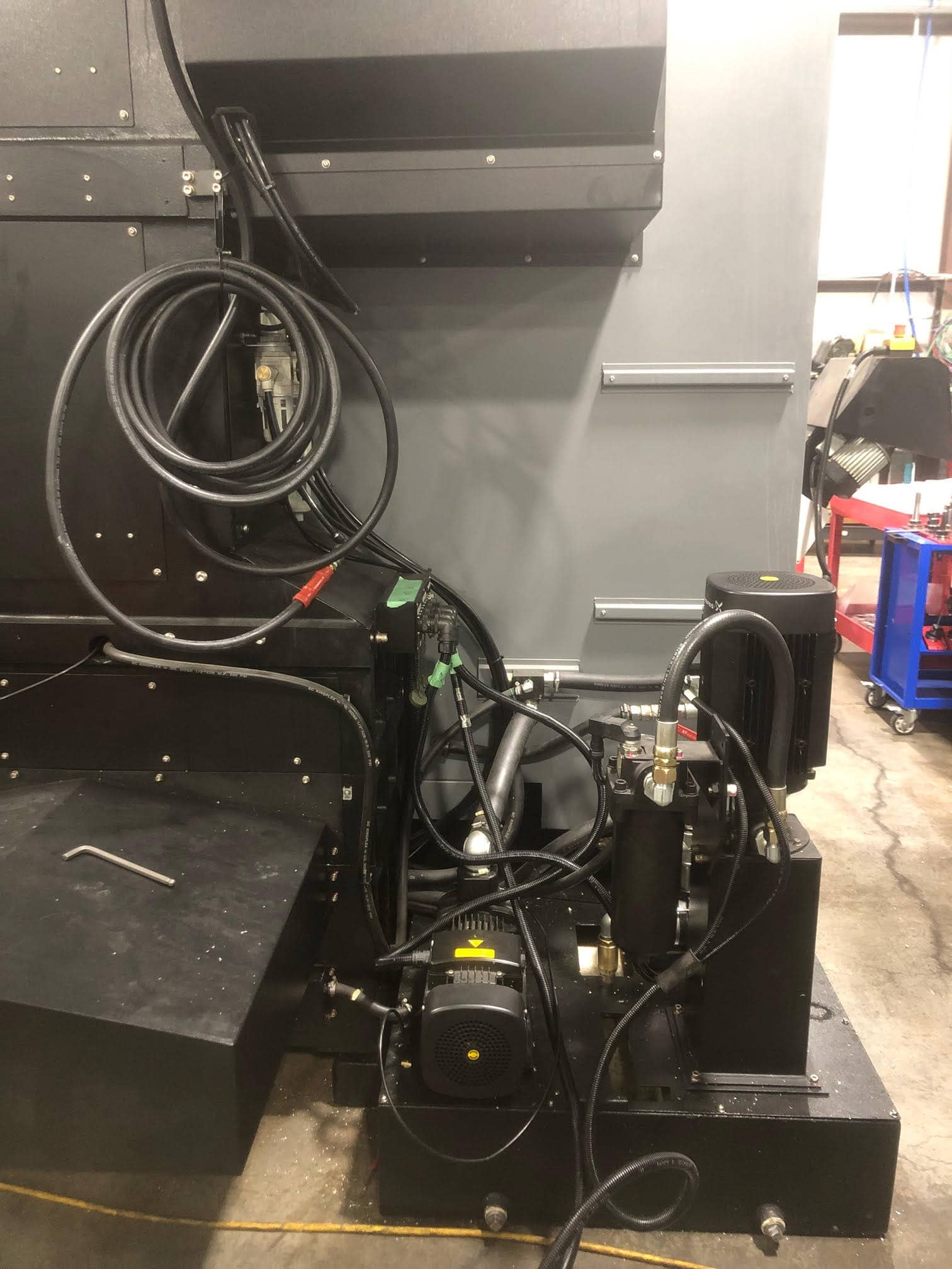 Hurco VMX42Ui 5 Axis Vertical Machine Center