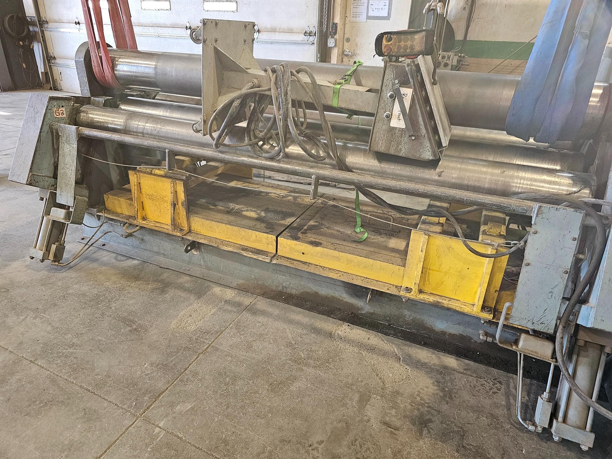 Bertsch 3/8" X 8' Plate Roller
