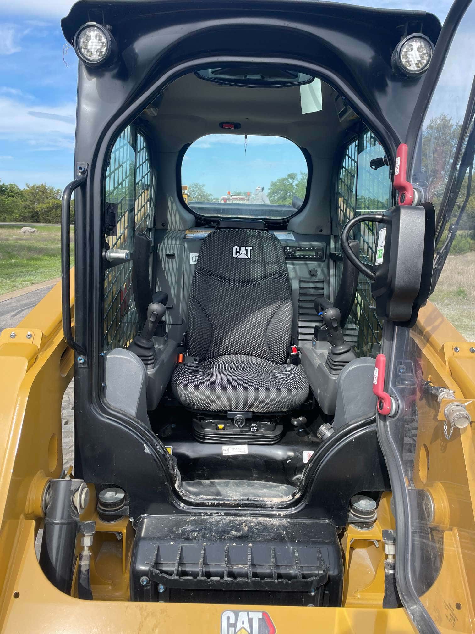 CAT 249D3 Skid Steer