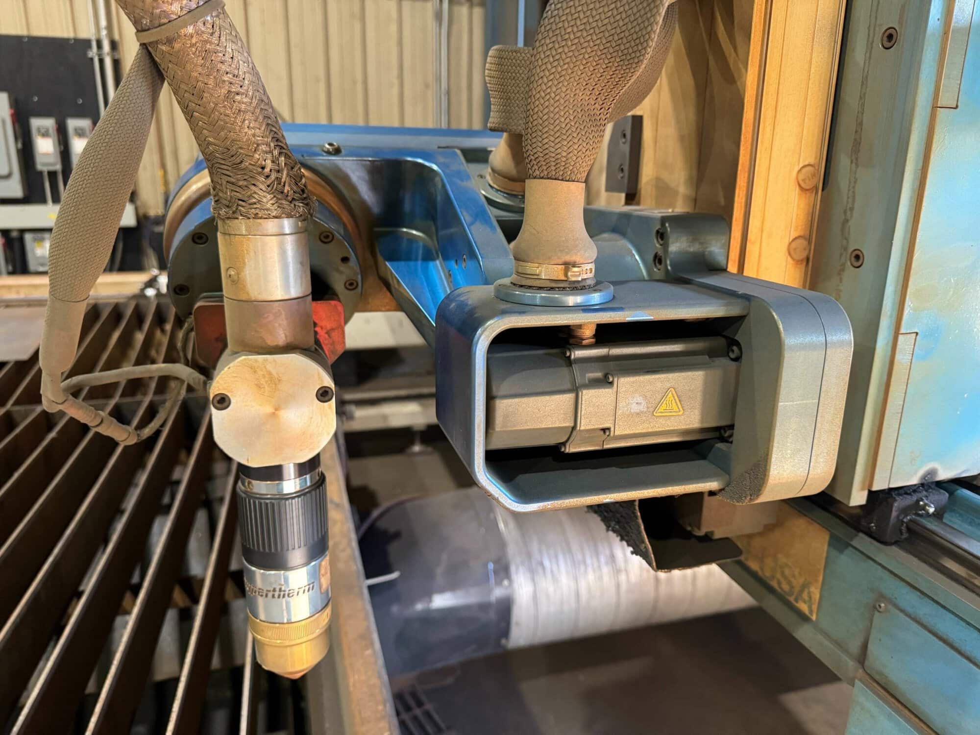 AKS C1012 Plasma Cutting System