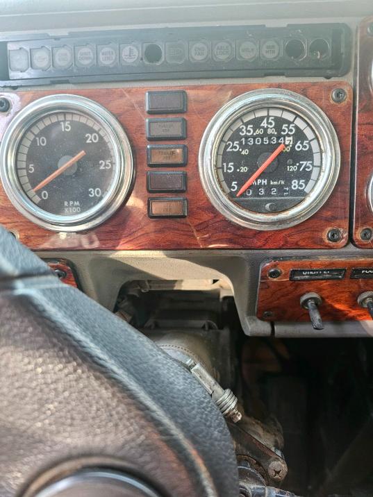 Freightliner DS Convention Classic XL