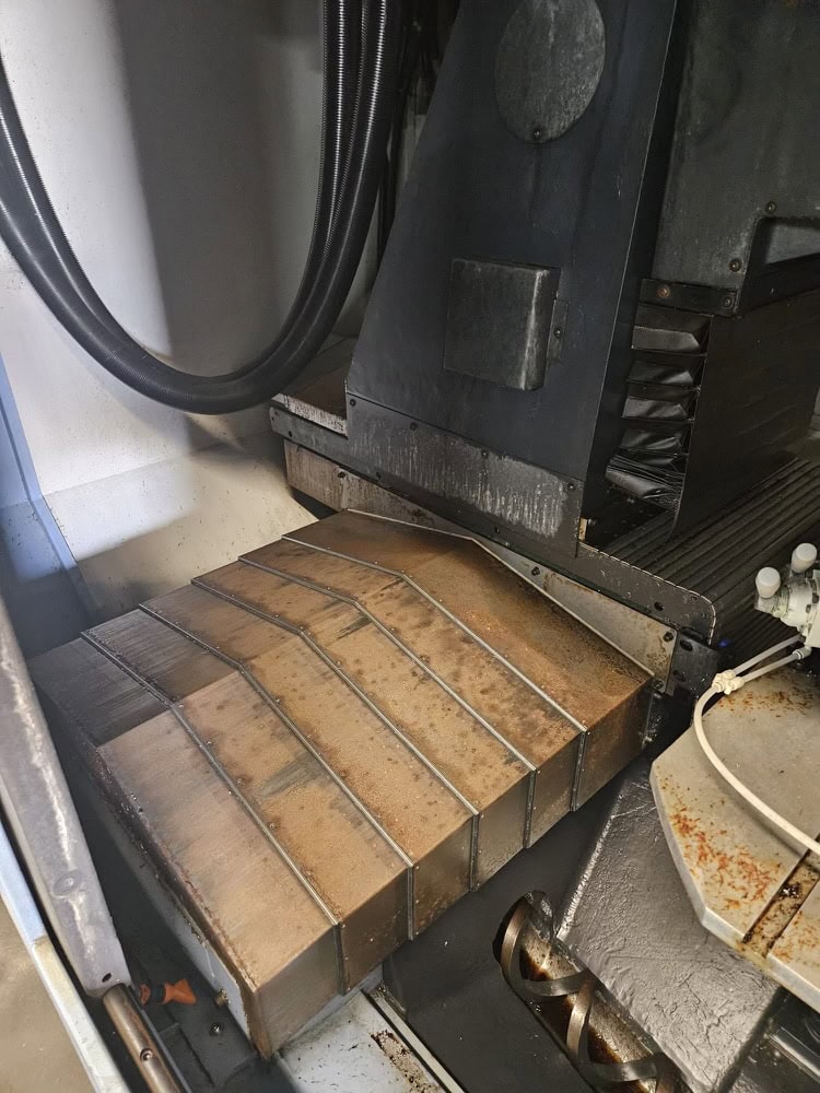 Doosan VC 3600 Dual Pallet VMC