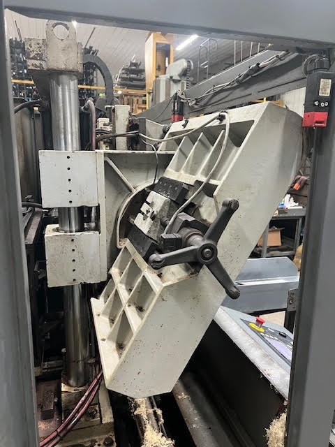 11″ x 13″ Hyd-Mech H-11A Automatic Dual Column Horizontal Bandsaw
