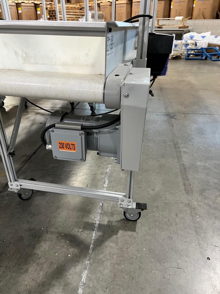 (3) 15' x 2.5' Cleated Belt Incline Conveyor