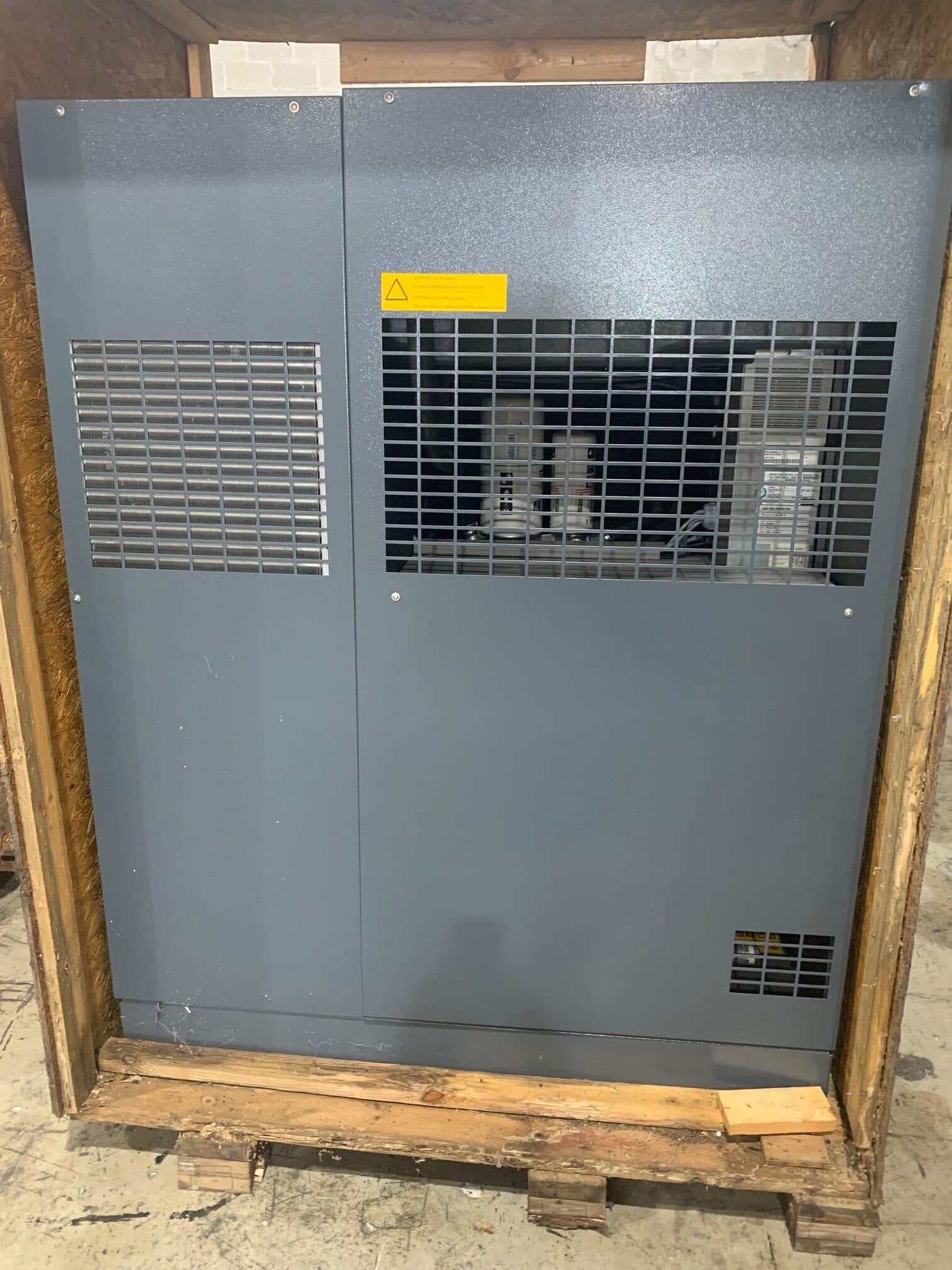 40 HP Atlas Copco Air Compressor GA30 FF Oil Injected Screw Compressor