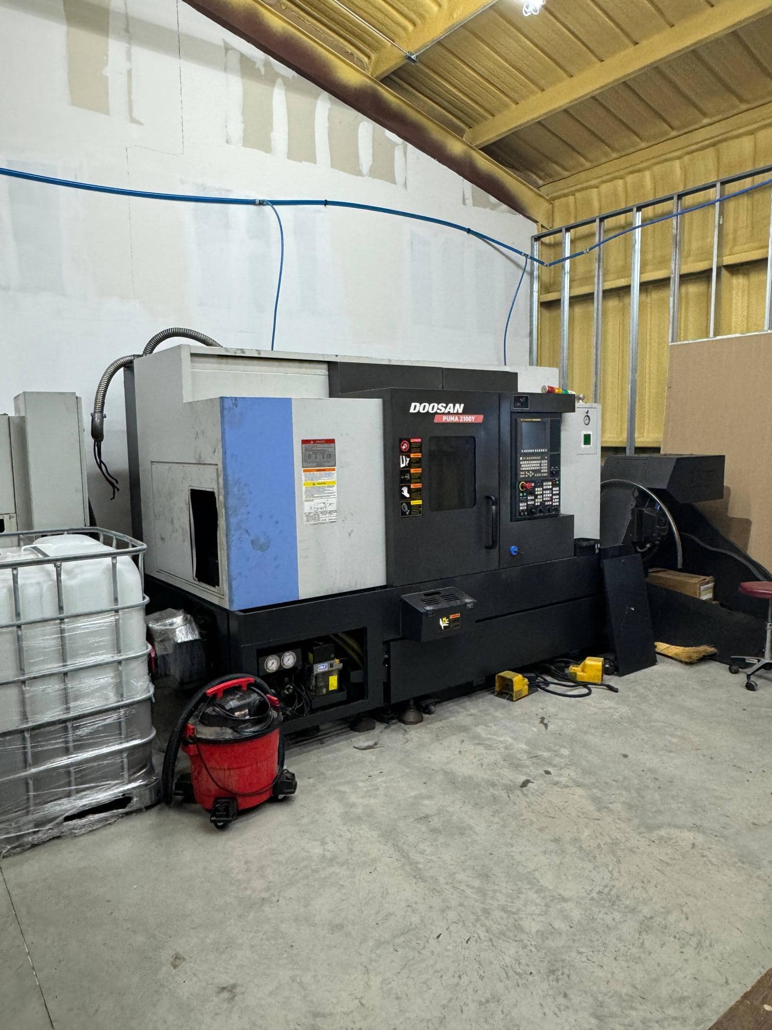 Doosan Puma 2100Y CNC Lathe