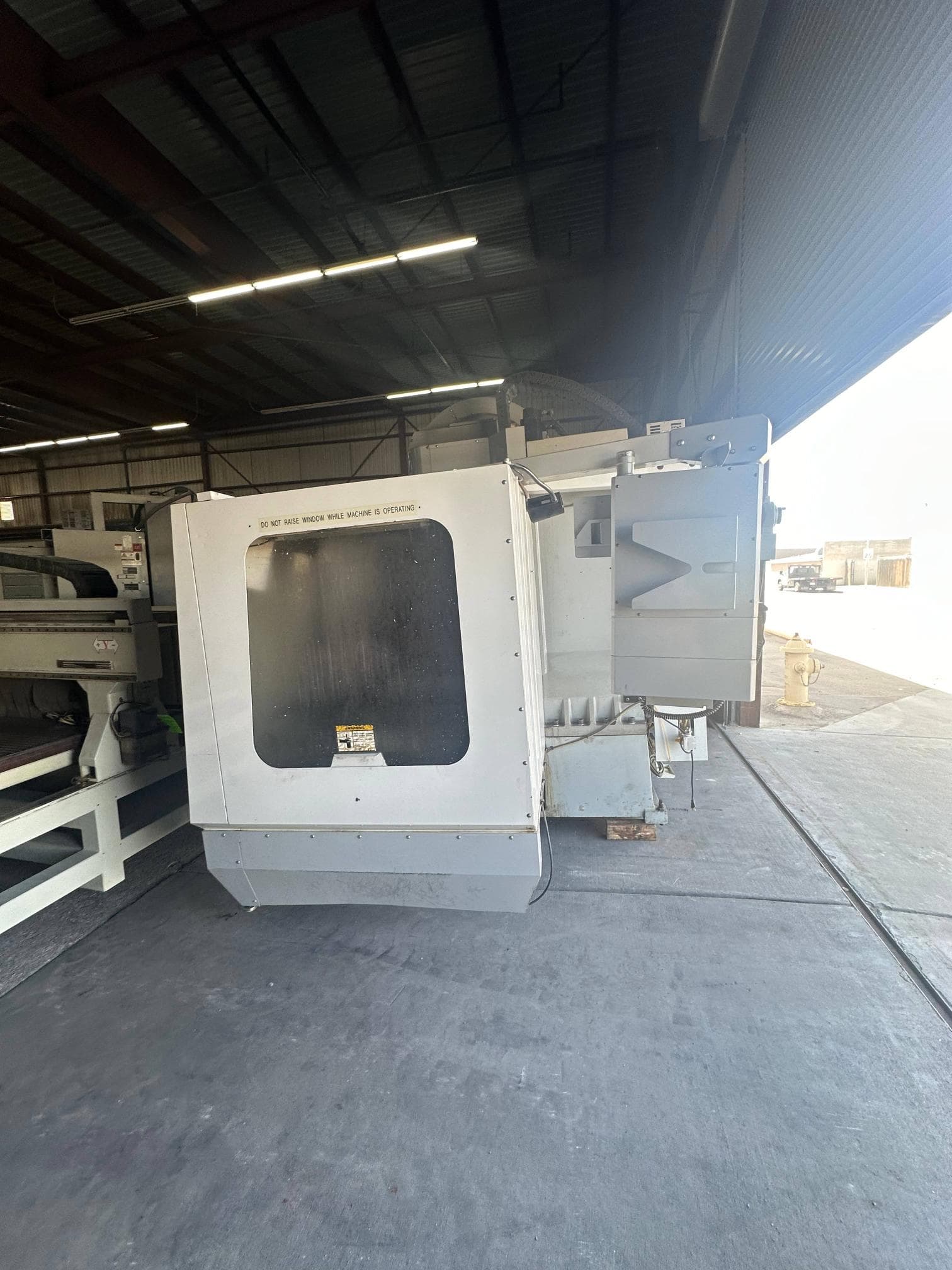 Haas VF-4SS VMC