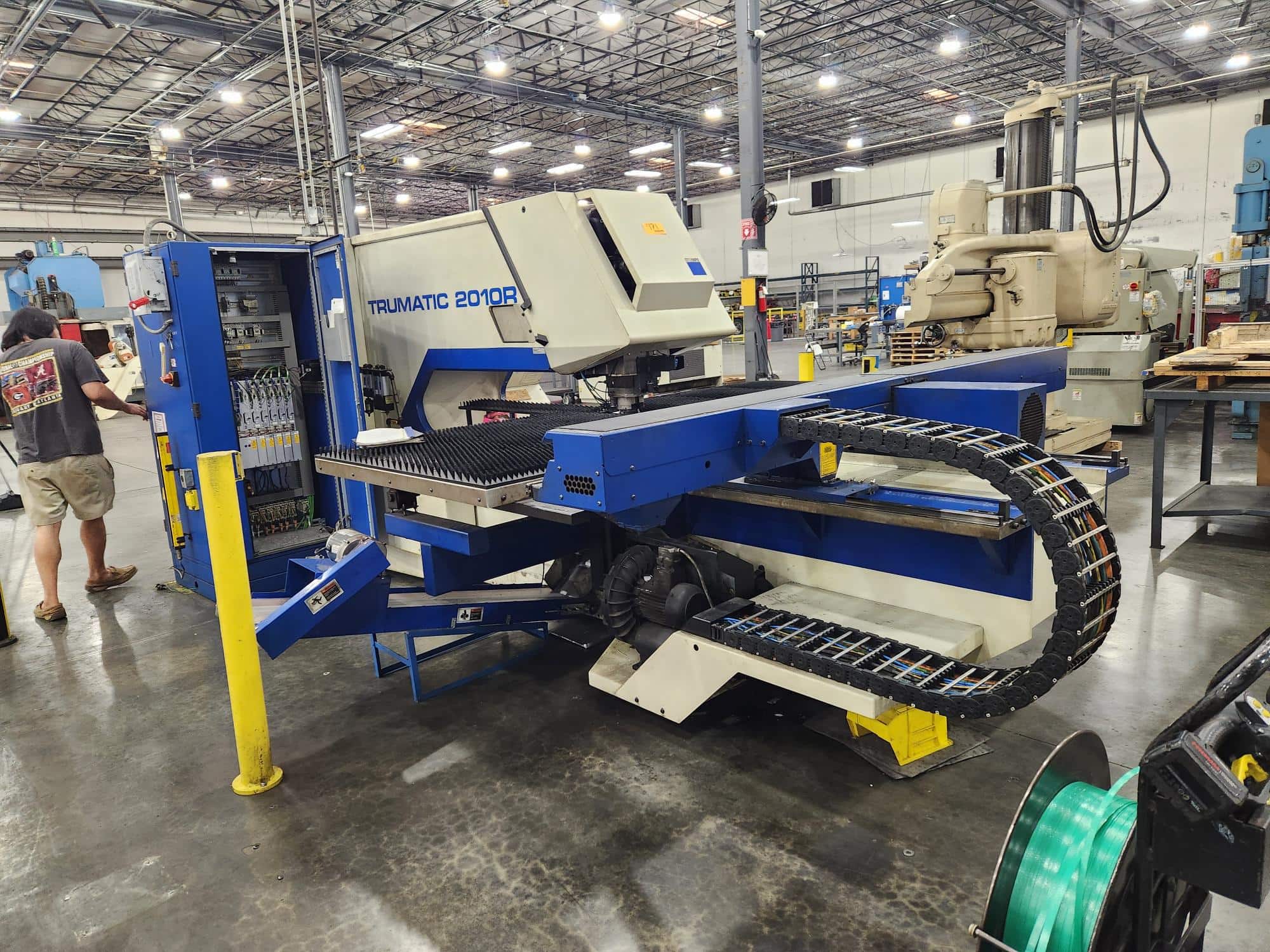 Trumpf Trumatic 2010R CNC Punch