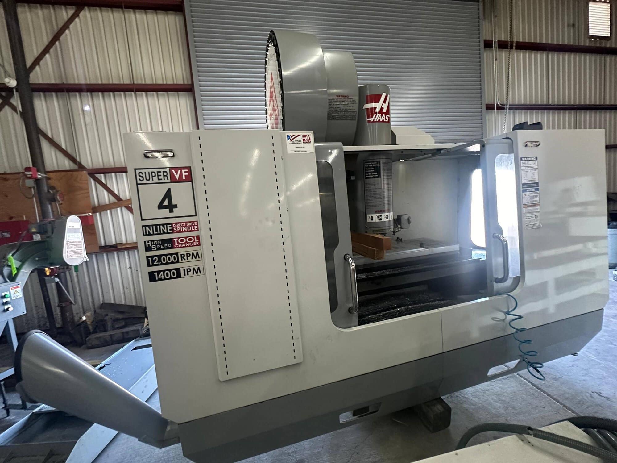 Haas VF-4SS VMC