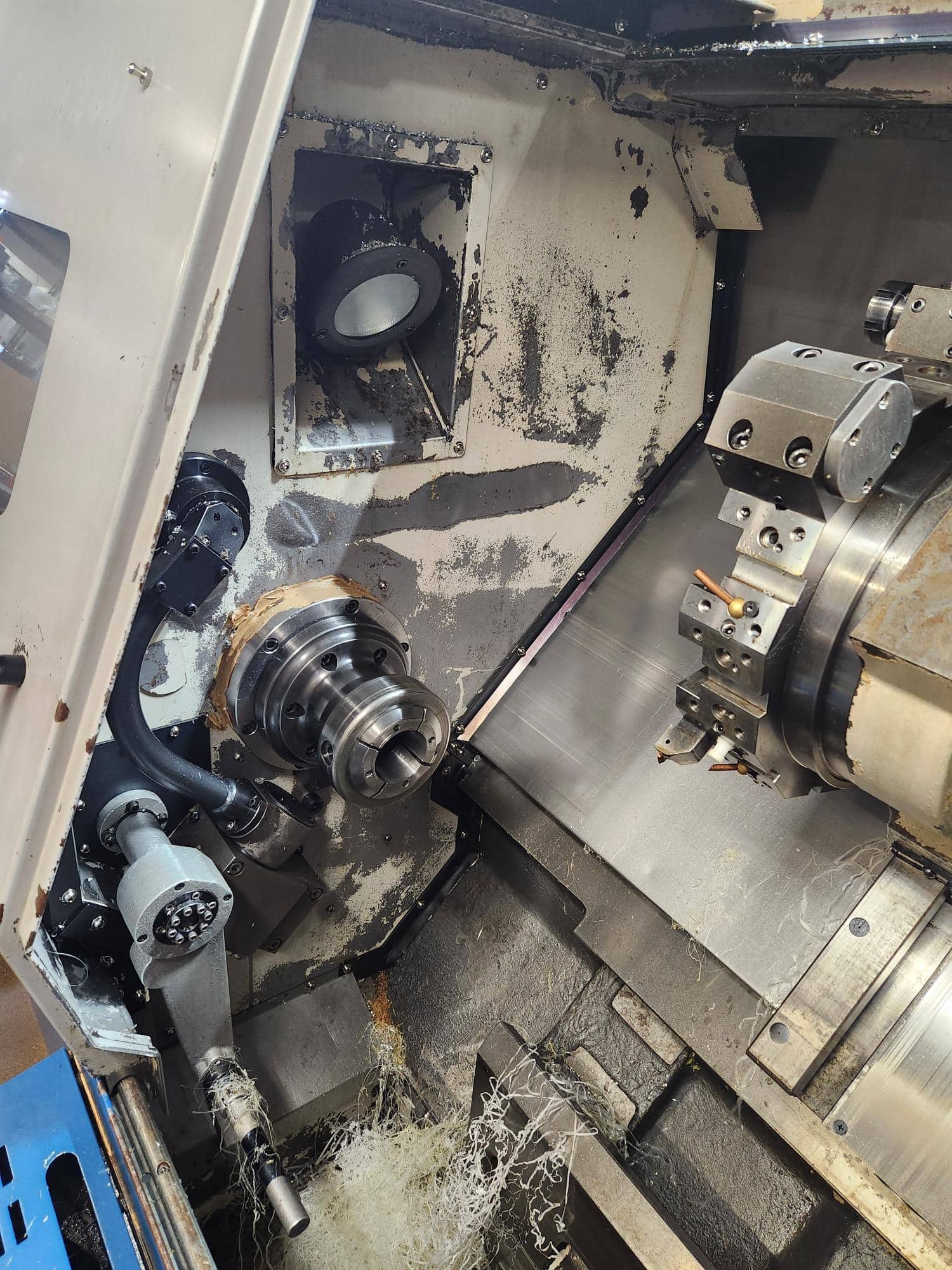 Doosan Puma 240B CNC Lathe
