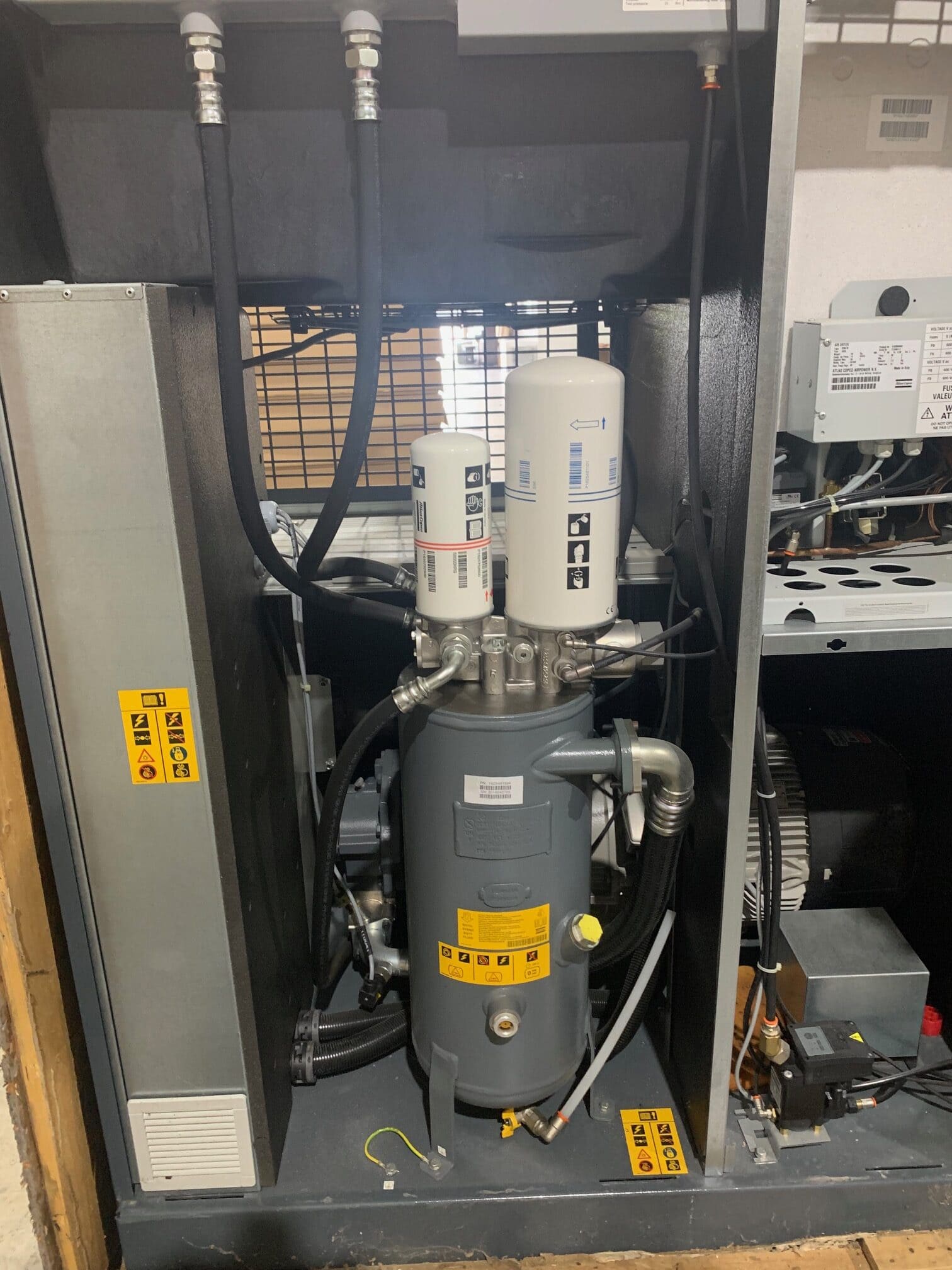 40 HP Atlas Copco Air Compressor GA30 FF Oil Injected Screw Compressor