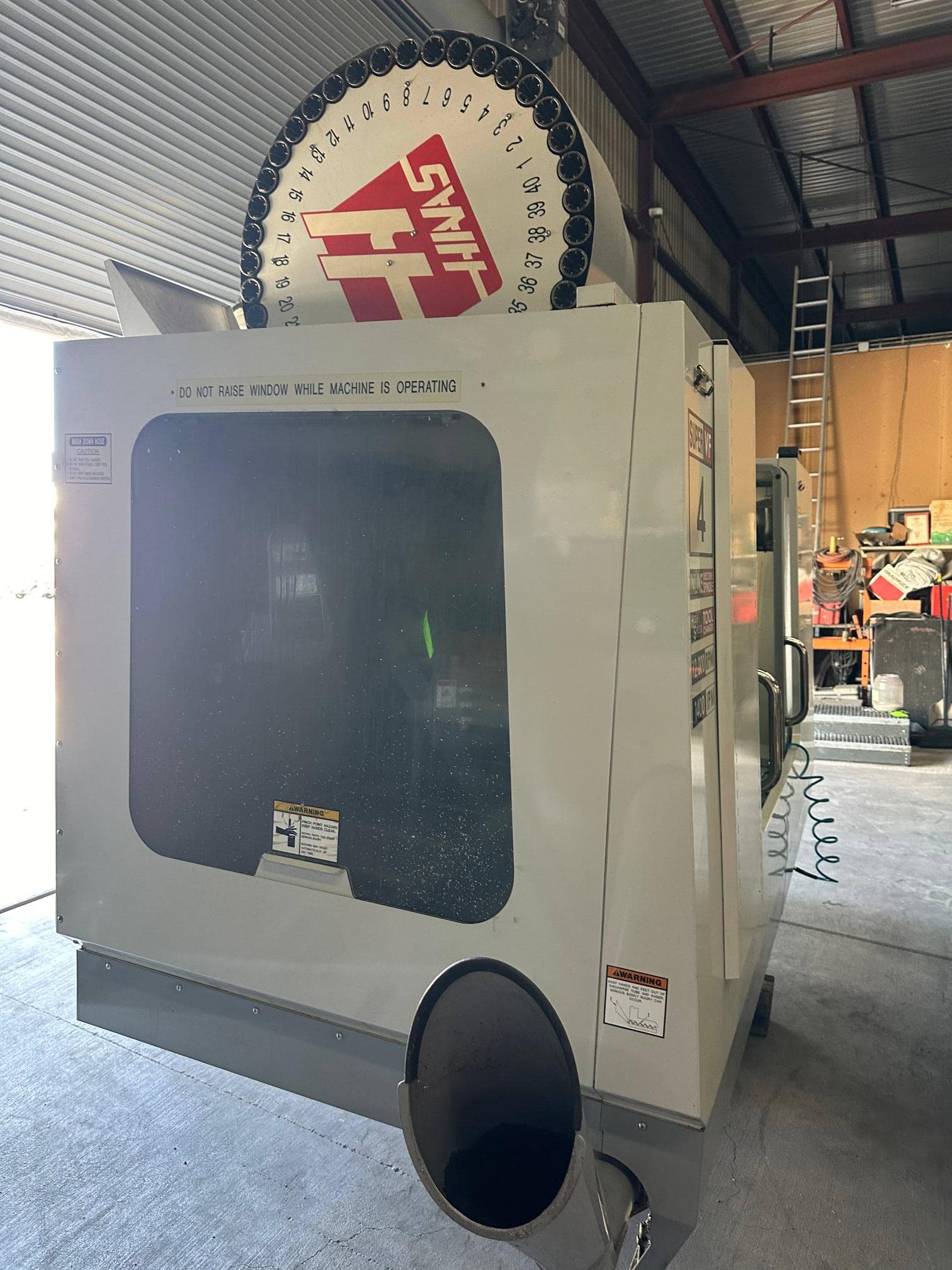 Haas VF-4SS VMC