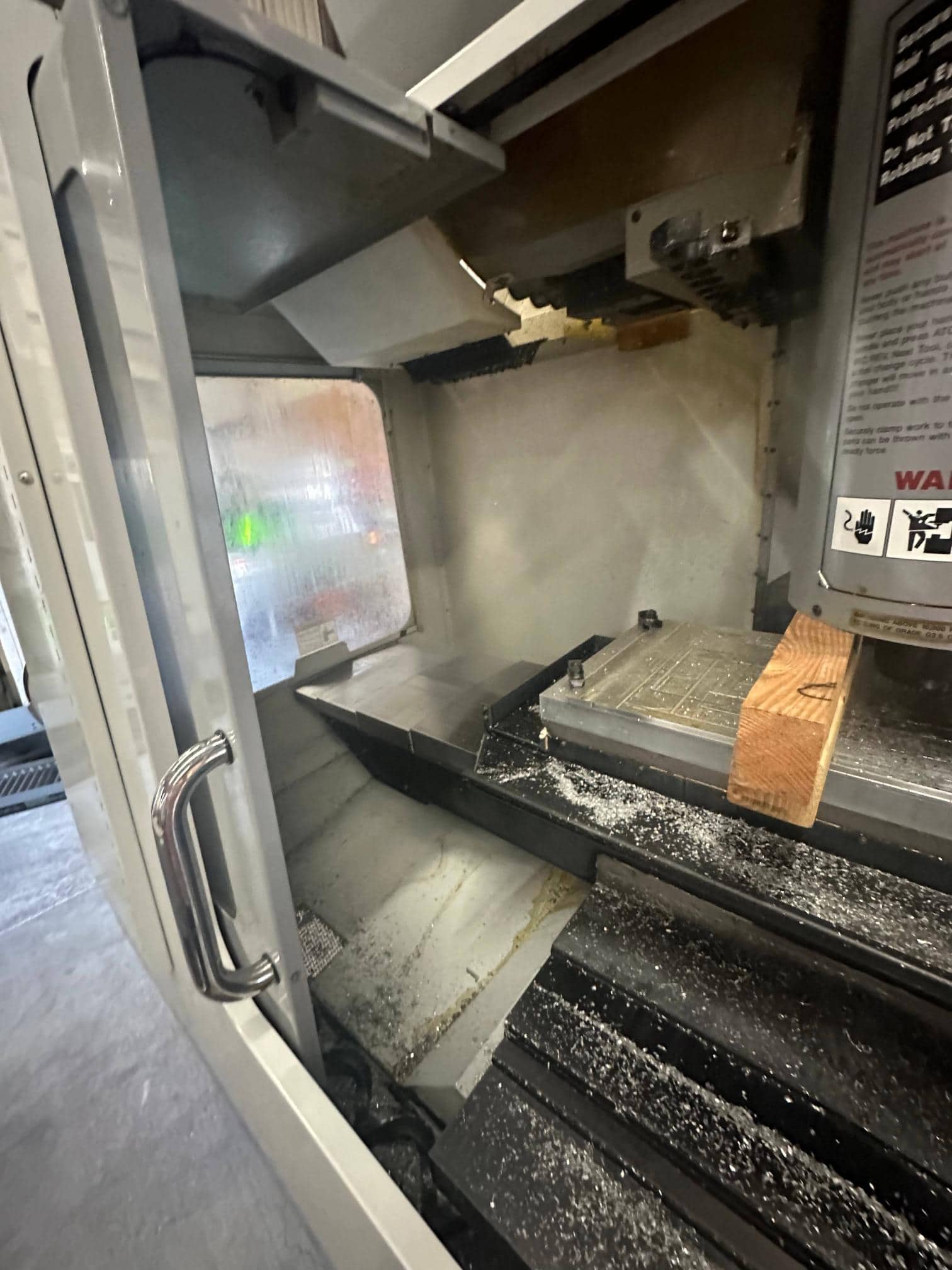 Haas VF-4SS VMC