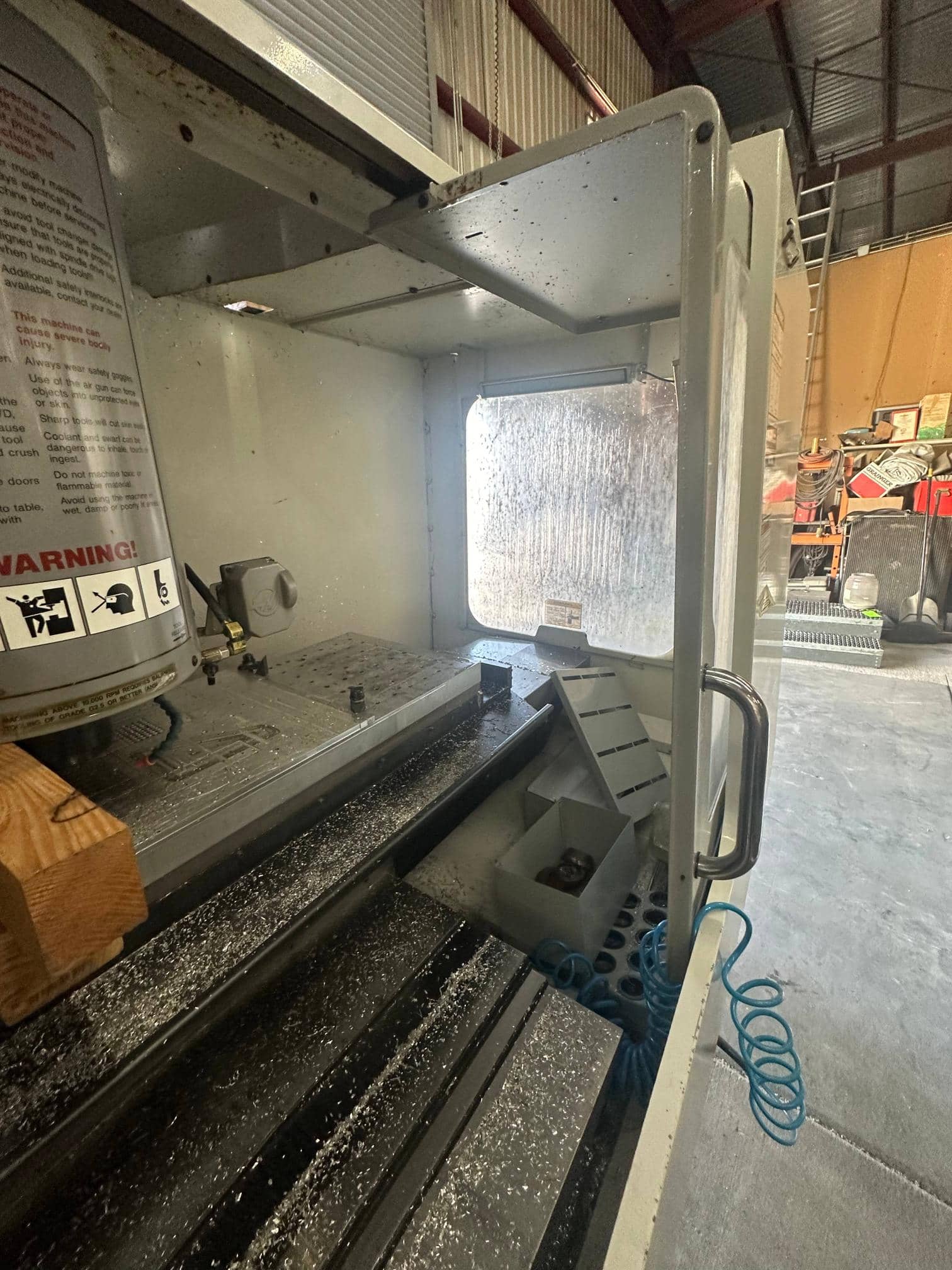 Haas VF-4SS VMC