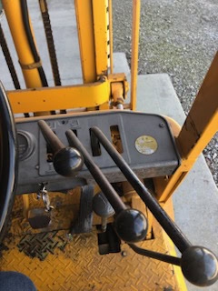Toyota Fork Lift Truck 40-3FGC25 5,000 lb