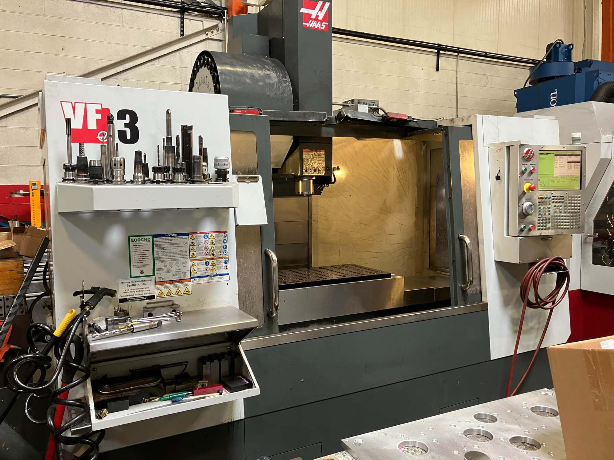 Haas VF-3 VMC