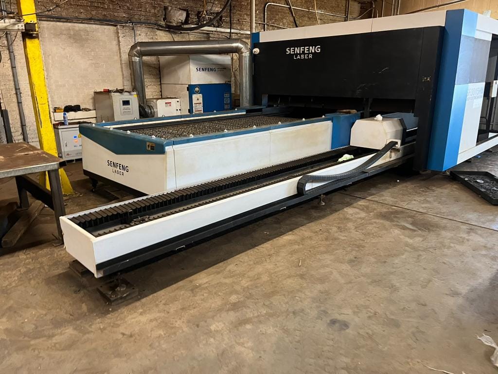 4000 Watt Senfeng SF-3015HM Combo Tube/Flat Laser