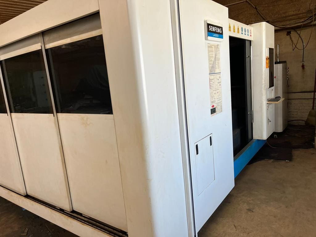 4000 Watt Senfeng SF-3015HM Combo Tube/Flat Laser