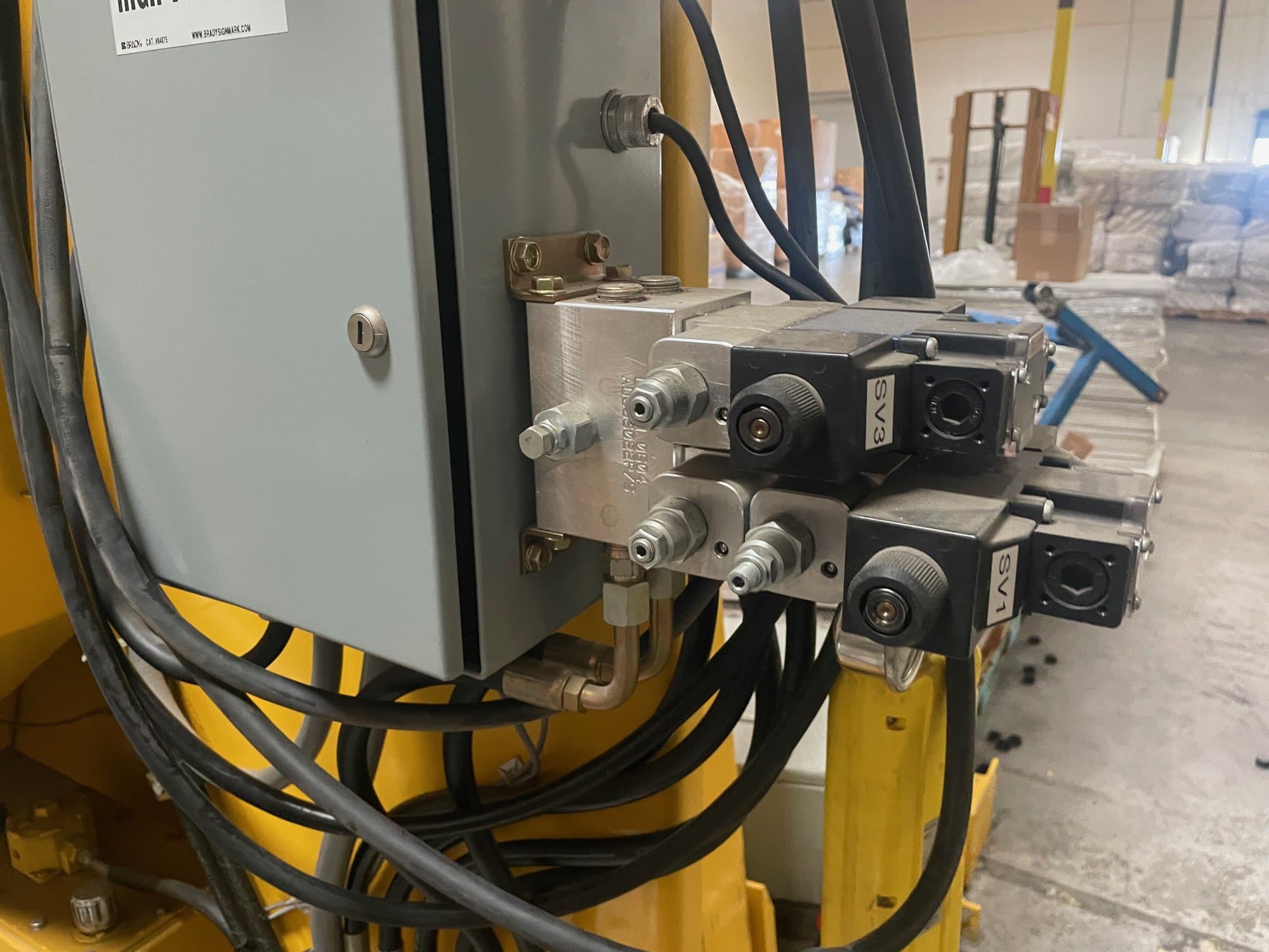 Arpac Pro Series SW-4026-L Pallet Wrapper w/ Dual Clamp Pallet Inverter