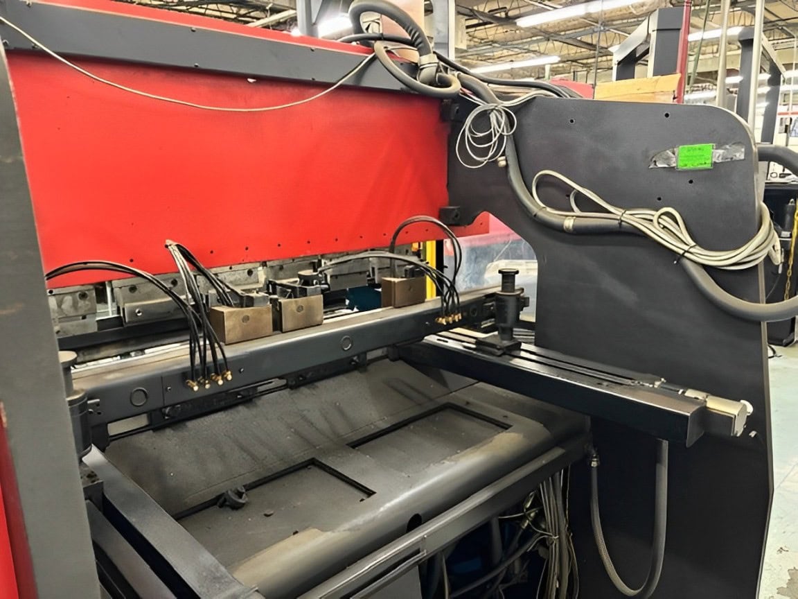55 Ton x 6.5' Amada RG-50 CNC Press Brake
