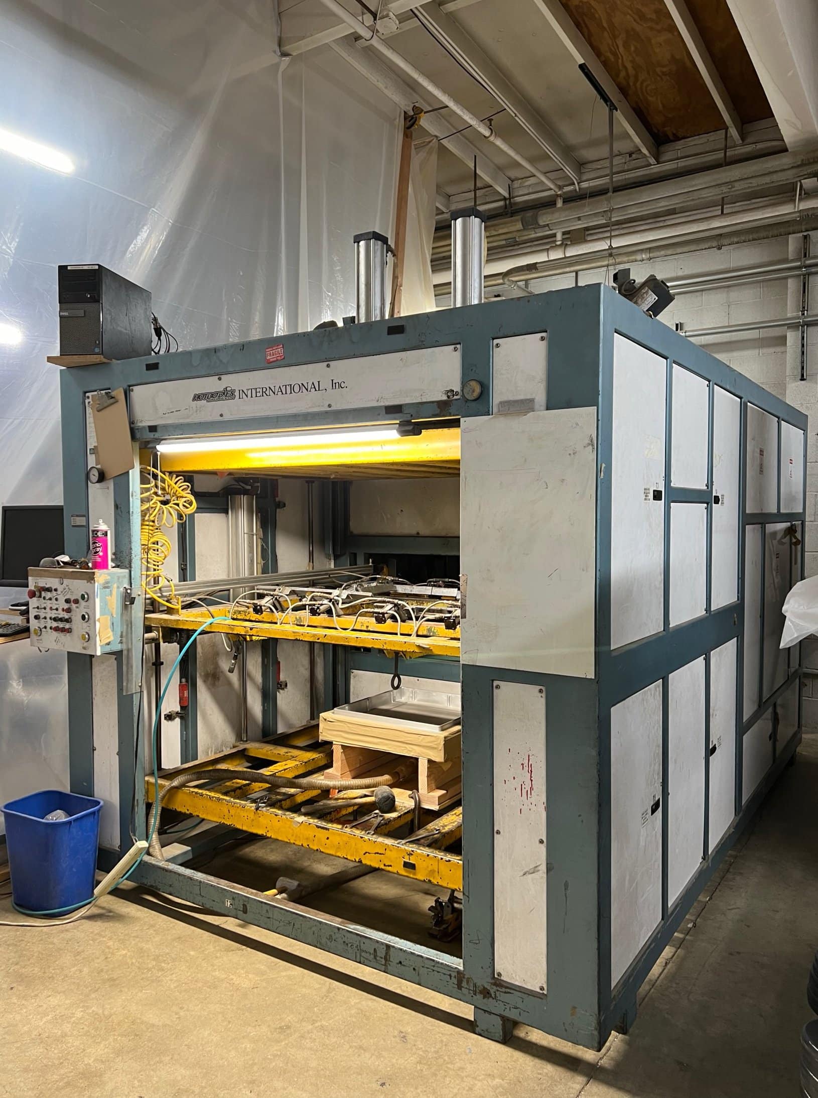 ZMD HD344 Single Station Cut Sheet Thick Gauge Thermoformer