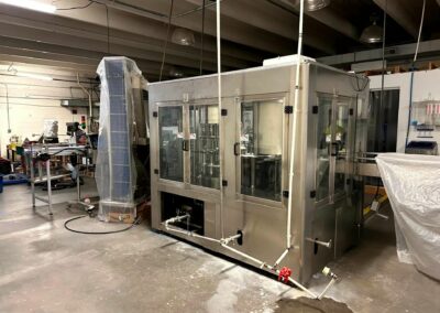 glasspak 66 bottling line with rotary post rinse auto bottle dryer data coder videojet