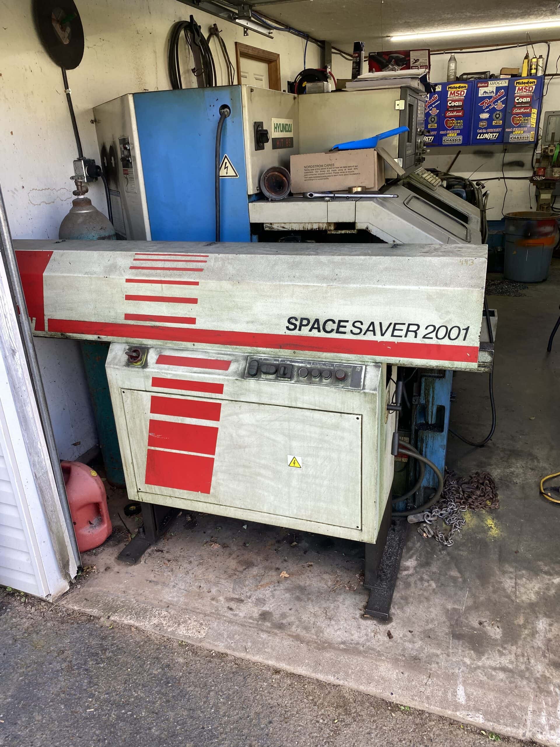 Hyundai HIT 8s CNC lathe