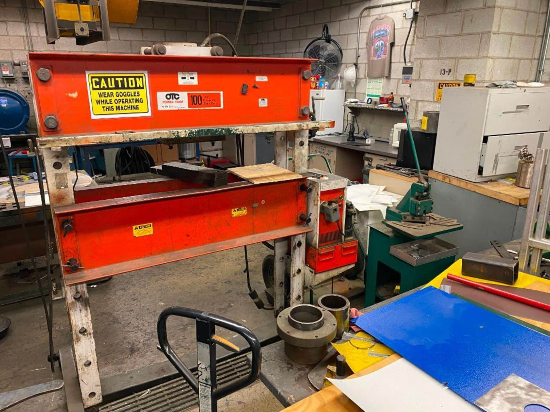 otc 100-ton capacity hydraulic h-frame press spf100 sn 1356 otc 100-ton capacity hydraulic h-frame press spf100 sn 1356